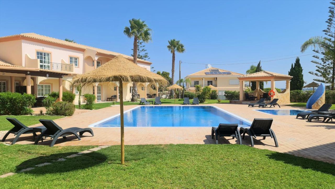 Atalaia Sol Aparthotel - Tennis & Heated Pool In Winter Лагуш Экстерьер фото